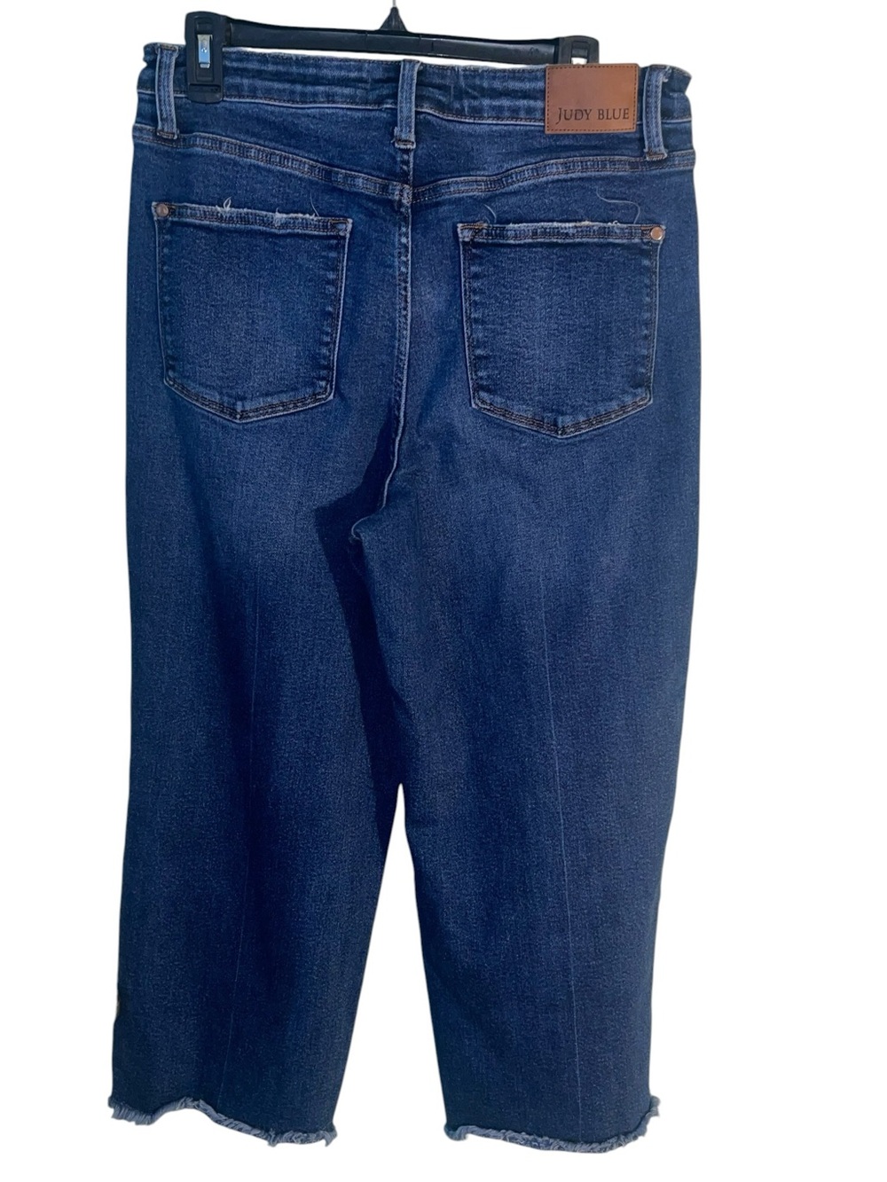 Judy Blue Dottie high rise button fly wide leg cropped jeans. Size 15/32 - Picture 7 of 12
